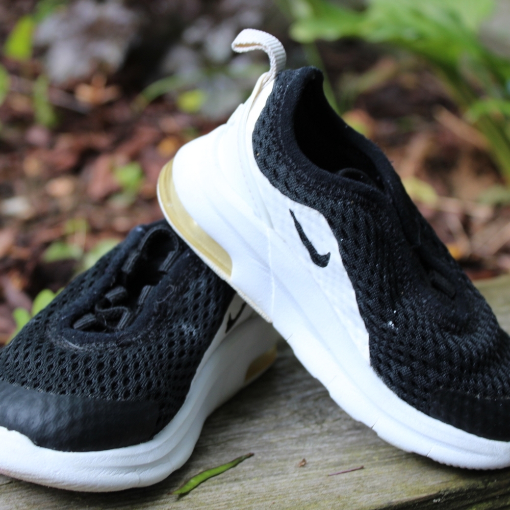 Nike baby sneaker